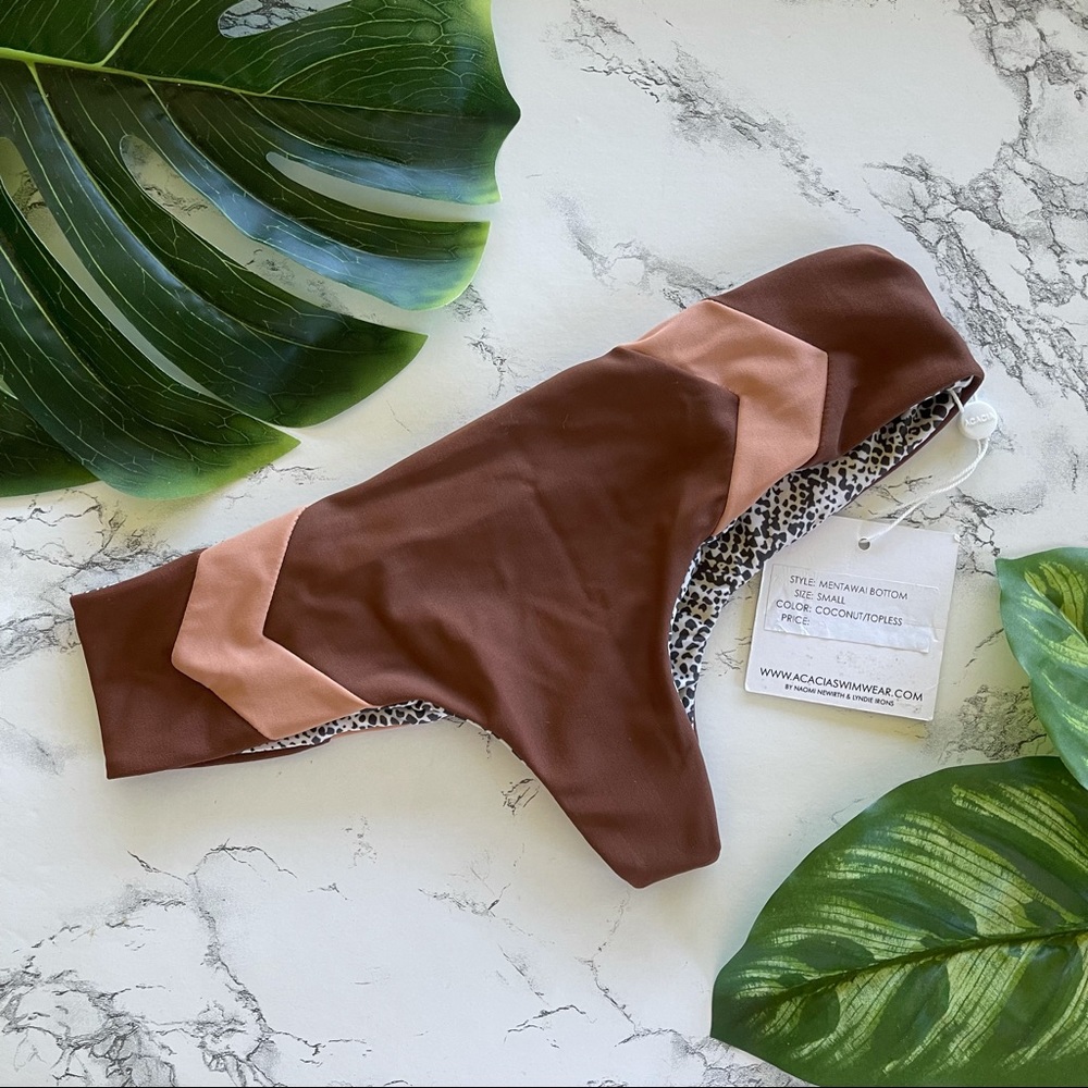 acacia swimwear BNWT Mentawai Bottom Size Small Coconut/Topless